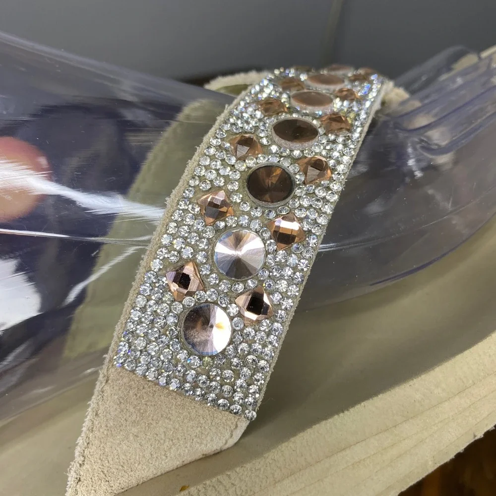 Yellow Box Tan Rhinestone Gem Embellished Wedge Platform Flip Flops Women Size 9 - Picture 8 of 12
